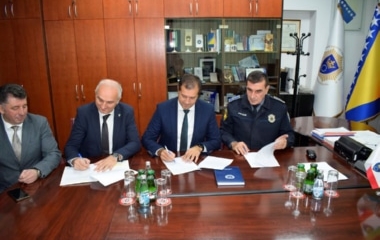 U MUP-u ZDK potpisan sporazum o uspostavljanju tima Specijalne policijske jedinice na području općine Tešanj