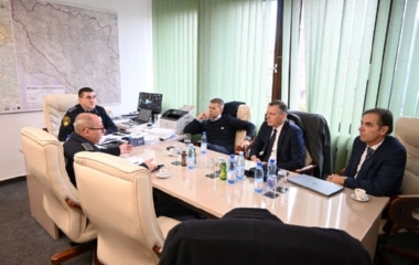 Komesar Gazić inicirao sastanak sa predstavnicima osiguravajućih društava-tema sastanka sigurnost saobraćaja 